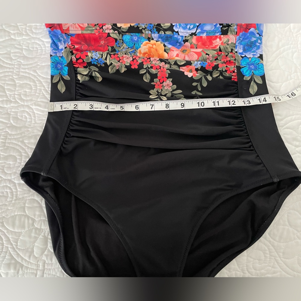 Johnny Was Black Royal Ruched One Piece Floral Swimsuit Sz 3X - Picture 12 of 14